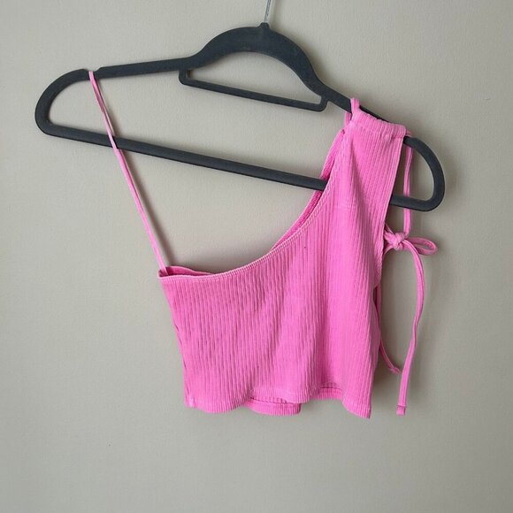 NWOT Barbie Hot Pink One Shoulder Cropped Sleeveless Top Women’s Size Medium - Picture 4 of 6